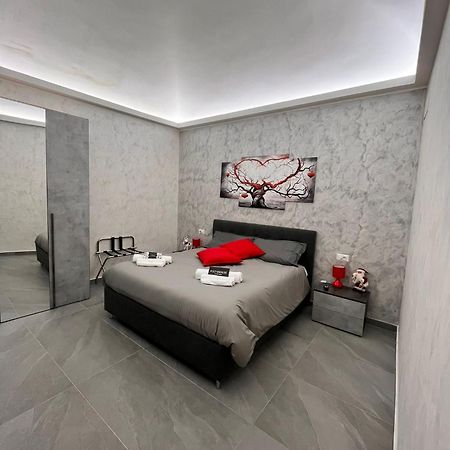 Patahouse Apartment Катания Екстериор снимка