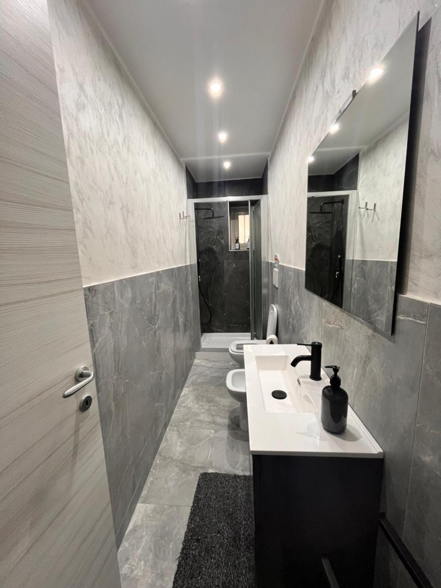Patahouse Apartment Катания Екстериор снимка